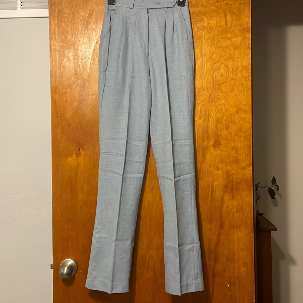 Vintage blue pleaded pants